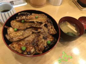 ぶたはげの豚丼