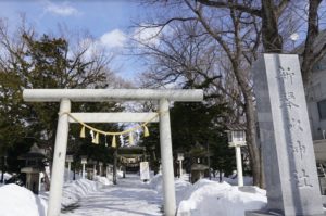 新琴似神社