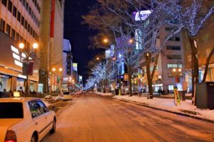 冬の北海道旅行でレンタカーは危険 4wd指定や運転方法は おすすめ車種は あそびば北海道